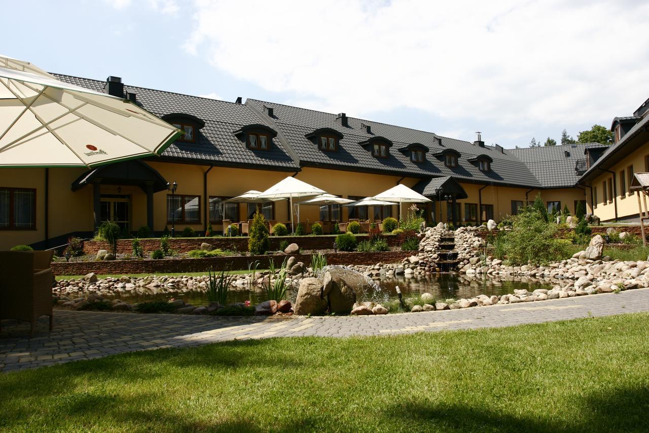 Hotel Paradiso Suchedniów Exterior foto